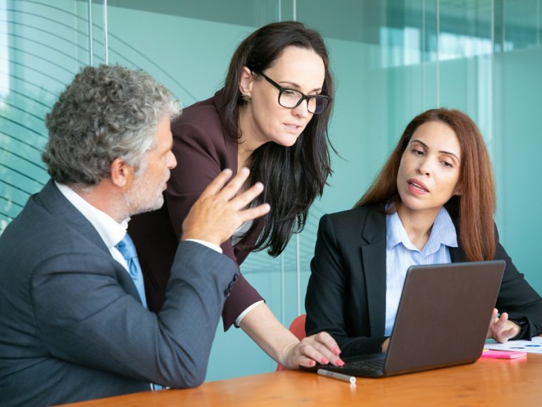 How NEDs Spot Toxic Positivity in Executive Reporting