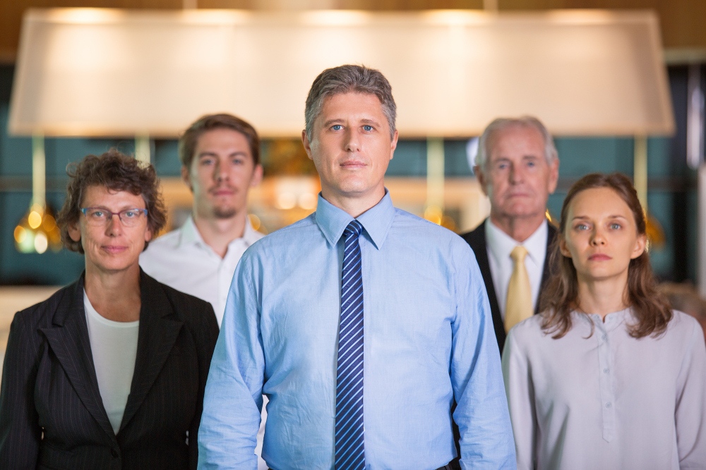 key differences between an executive and a non-executive director