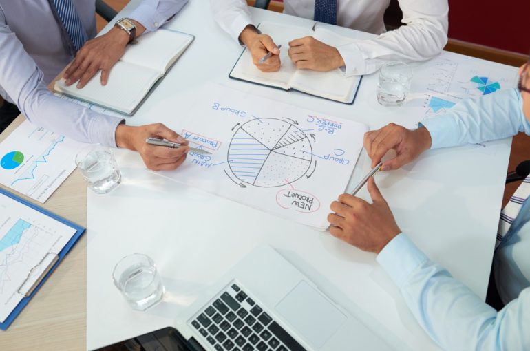 How Non-Executive Director Fees Are Typically Structured